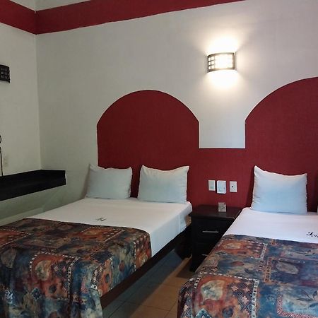 Hotel Jorge Alejandro غوادالاجارا المظهر الخارجي الصورة