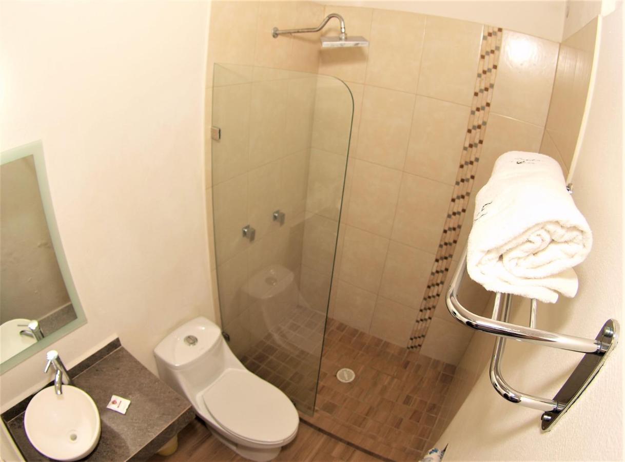 Hotel Jorge Alejandro غوادالاجارا المظهر الخارجي الصورة