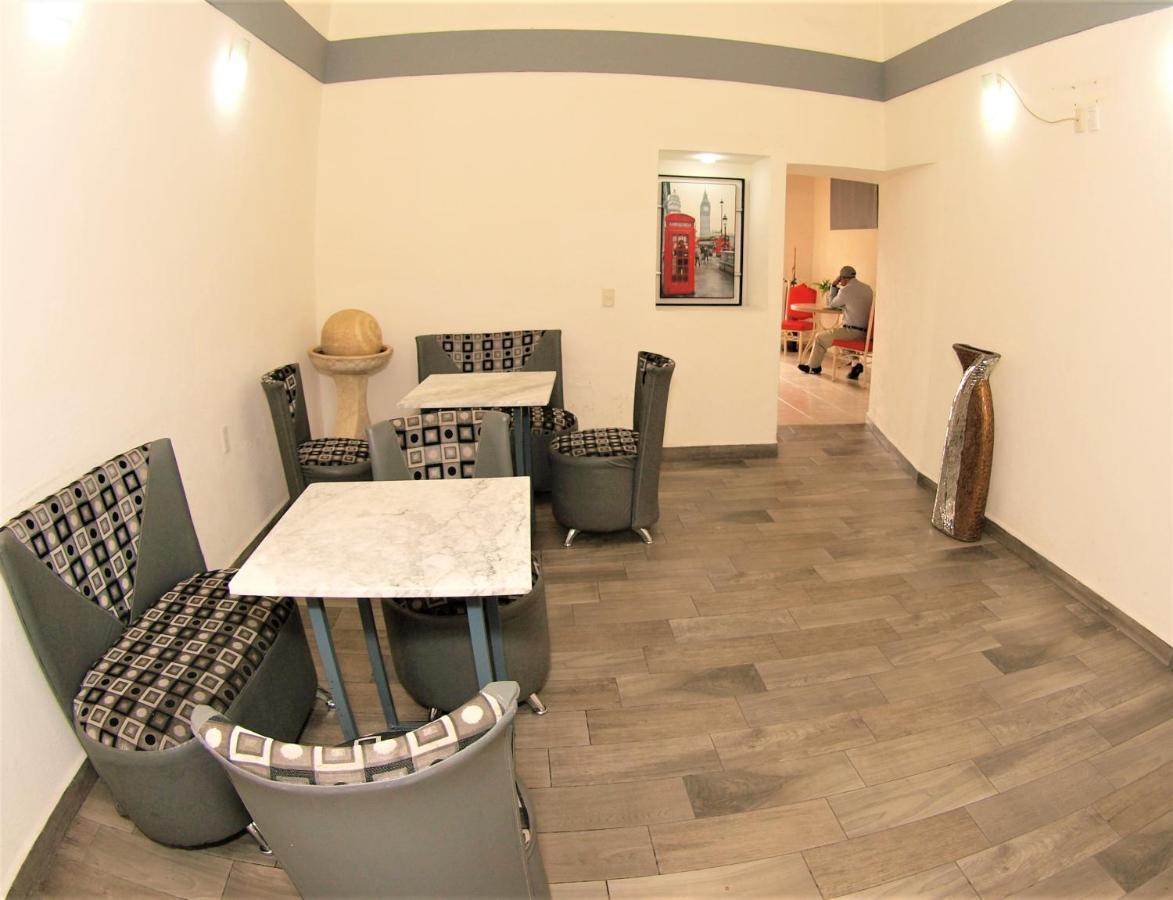 Hotel Jorge Alejandro غوادالاجارا المظهر الخارجي الصورة