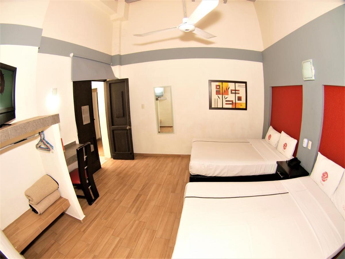 Hotel Jorge Alejandro غوادالاجارا المظهر الخارجي الصورة