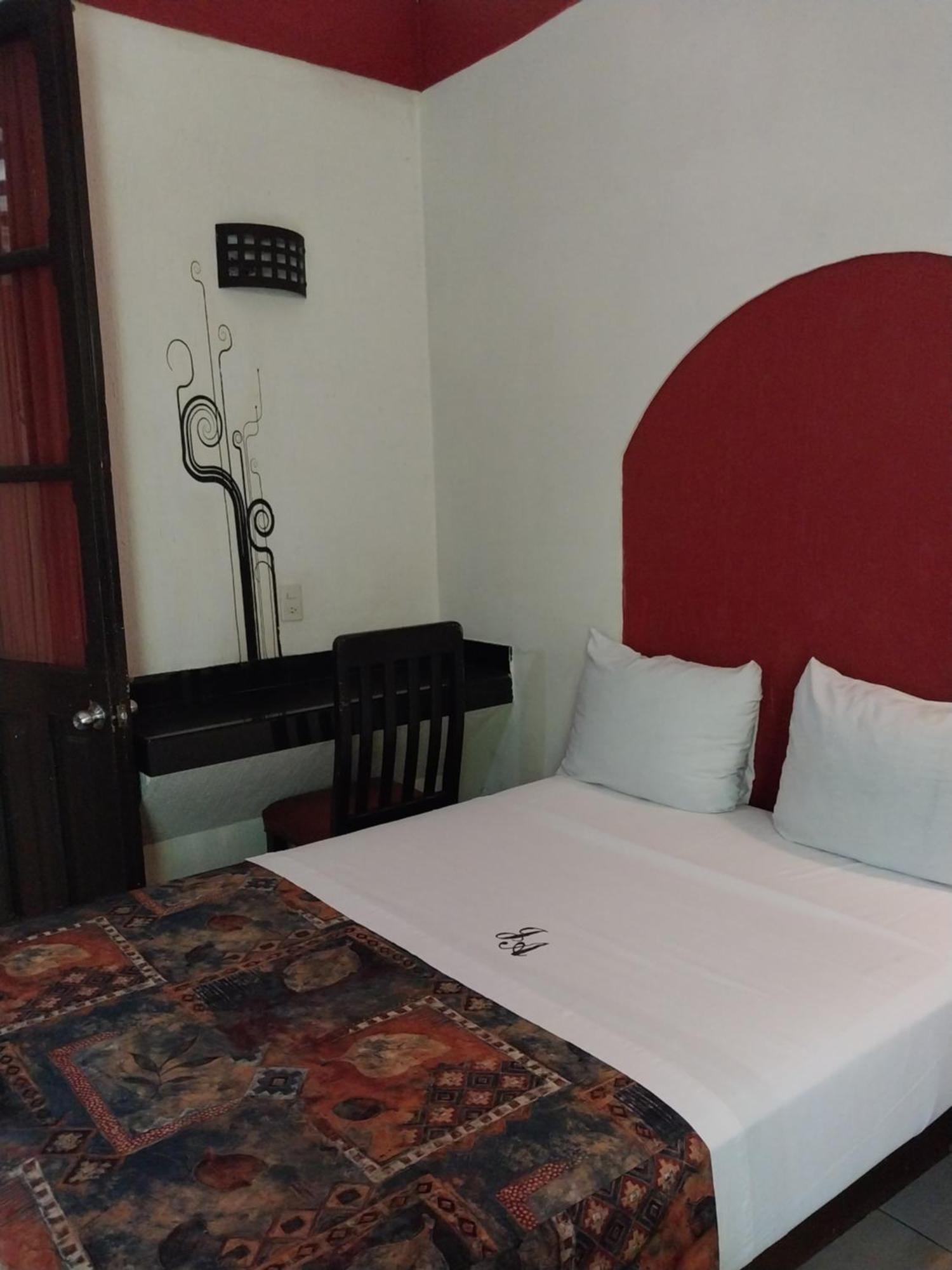 Hotel Jorge Alejandro غوادالاجارا المظهر الخارجي الصورة